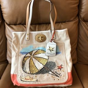 Vintage Coach turnlock canvas summer tote.